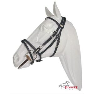 Briglia in morbida pelle con rinforzo interno in nylon e fibbie e capsule in ottone